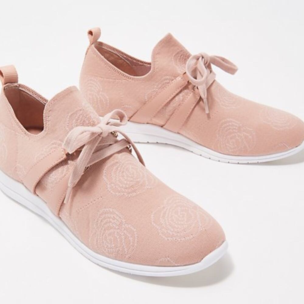 Isaac Mizrahi Live! Blush Floral Stretch Fly Knit Sneaker Size 5